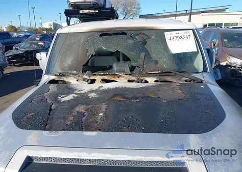 2008 Toyota Fj Cruiser from USA, damaged, VIN JTEBU11F28K003533